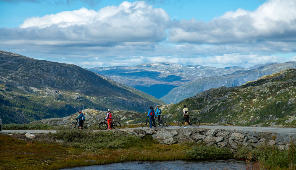 1000 METEREN MED SYKKEL FOTO FALKEBLIKK AS